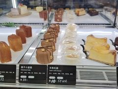 -Dough&Joe团憩(瑞虹天地月亮湾店)