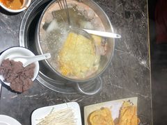 -仄园围炉坊·牛肉火锅·汕头卤水火锅(蛇口店)