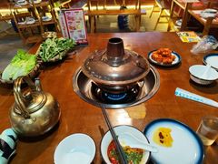 -岳记兴隆·青城腊排铜火锅(融创店)