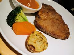 碳烤梅花猪排-斗牛士牛排餐厅(嘉里汇店)