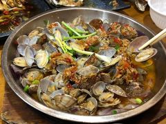 -老东镇啤酒屋海鲜加工·蒸汽海鲜·海鲜烧烤(台东店)