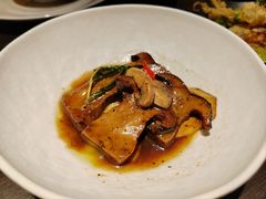 榛子黑醋牛肝菌-庐灶江南·江南菜·四合院Bistro(东直门雍和宫·原华侨宾馆店)