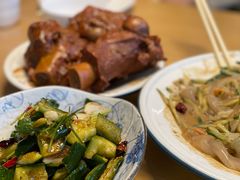 -关东小磨东北菜(上海长风大悦城店)