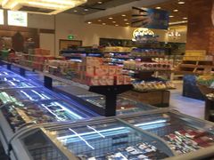 面包甜点陈列柜-稻香海鲜饭店(第一国际店)
