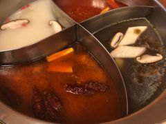 -彤德莱火锅(果园路店)