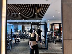 -黄金时代游泳健身云畔会所(绿地中心双子塔店)