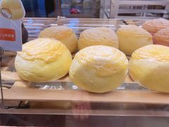 -奈雪的茶(亨特国际广场店)