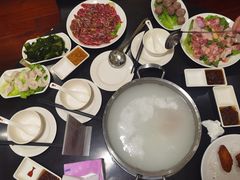 -吉友粥底火锅(方斜路店)