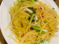 -湘阁里辣(南岭购物广场店)