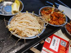 -钢管厂五区小郡肝串串香(南山店)
