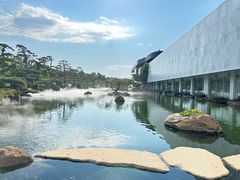 -罗红摄影艺术馆