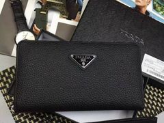 -PRADA普拉达(德基广场店)