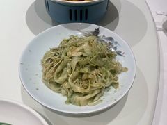 -渝信川菜 · 川味家常菜(财富购物中心店)
