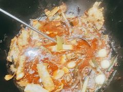 -曹丞相·地锅鸡·地锅鱼(武林店)