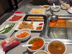 -海底捞火锅(宝龙广场夜宵主题店)