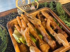 -鹿鸣山草本茶香火锅(园西路店)