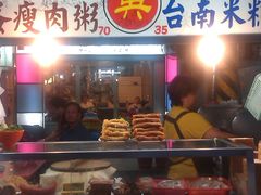 -六合夜市