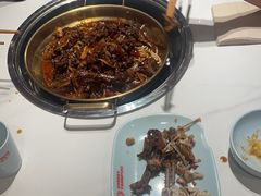 -何师傅美蛙鱼头(汉街店)