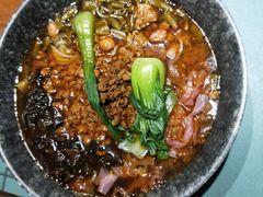 -八月美食小馆(银泰城总店)