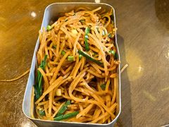 -东口码头·烧鸽子·鱼头泡饼·地方菜(金鹰悦城店)
