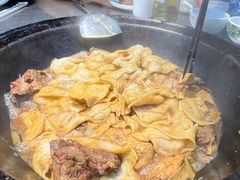 -屯老二农家铁锅炖·行业领军者(梅江店)