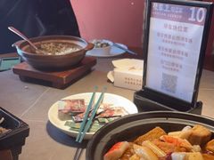 -张家卫·阳江菜·小海鲜(肥婆湾桥店)