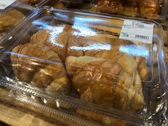 -沃尔玛(前山店)