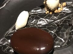 卡布奇诺慕斯-AZUL by FUEL蓝色·法式酒馆(琶醍店)