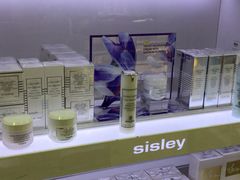 -日上免税店(三径路t3店)