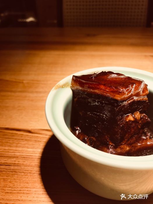弄堂里(大融城店)-东坡肉-菜-东坡肉图片-上海美食-大众点评网