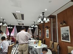 -老人和饭店(淮海中路店)
