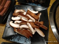-聚串门儿·东北烧烤(信义坊店)