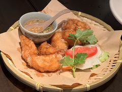 -大头虾越式风味餐厅(光明广场店)