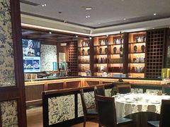 -八府香鸭·啫啫煲(华山路店)