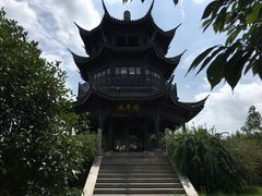 -梁鸿国家湿地公园