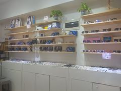 -天空之镜眼镜店蔡司依视路授权店(天通苑店)