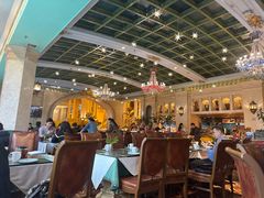 -丝路天山酒店(国际大巴扎店)