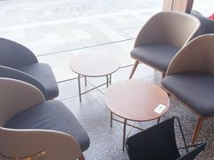-星巴克臻选(上海虹桥新天地三店)