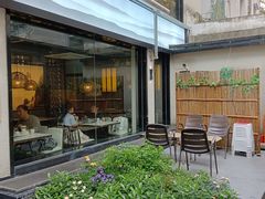 -德林酸菜鱼火锅(南丹店)