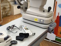 -EYEcare眼镜店(南京东路店)