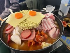 -炙韩料理·部队锅专门店