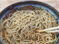 -牛师傅牛肉面(尚隆路店)