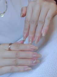 -Miss·A日式美甲美睫