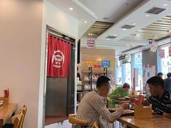 -海盗虾饭·剥好的小龙虾饭(SOHO尚都店)