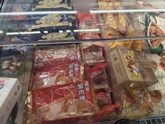 -盒马鲜生(红莲店)