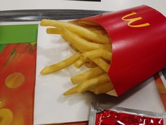 -麦当劳(新华路步步高店)
