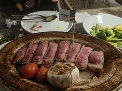 -MONICH牛排融合餐厅(和义大道购物中心店)