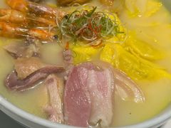 -姜君·千岛湖鱼头馆(浦东大道店)