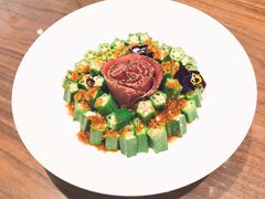 黑椒牛肉拼秋葵-将相和·海鲜蒸饺大连菜