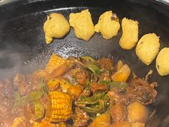 -鱼窝棚柴火铁锅炖(富山屯店)